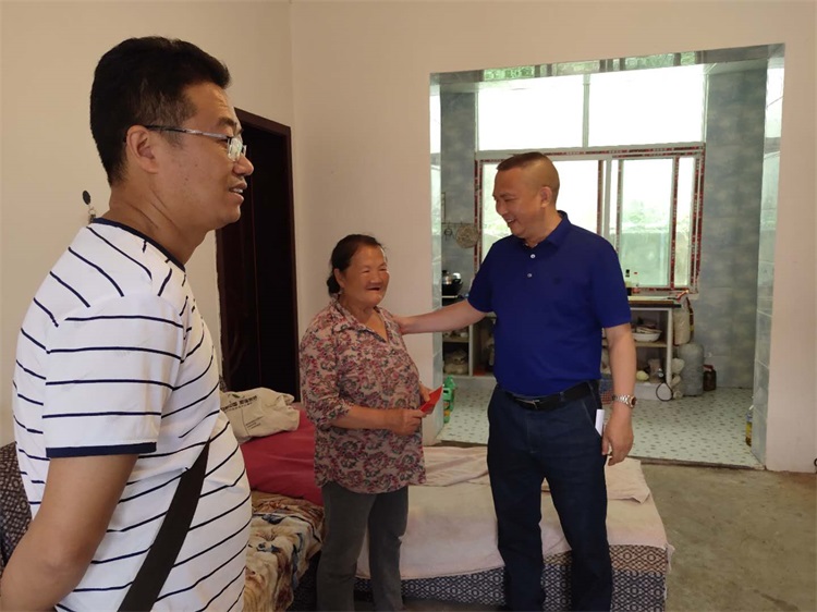 微信图片_2019051710381425 - 副本.jpg 微信图片_2019051710381425 - 副本.jpg